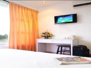 Rose Cottage Hotel Bandar Seri Alam Johor Bahru Exteriör bild
