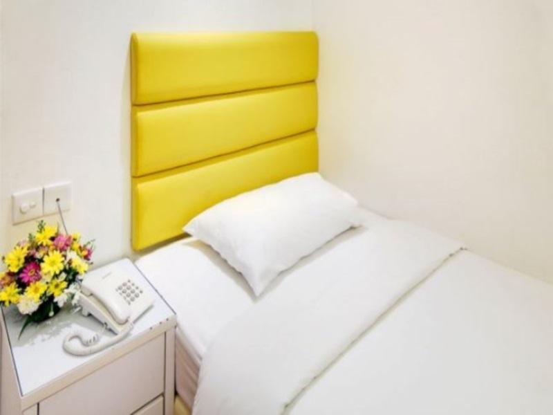 Rose Cottage Hotel Bandar Seri Alam Johor Bahru Exteriör bild